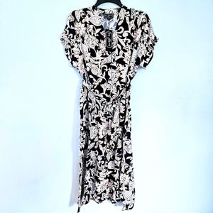 NWT Ivy Street Boutique Navy Blue & Cream Paisley Mid-Calf Length Belted Dress